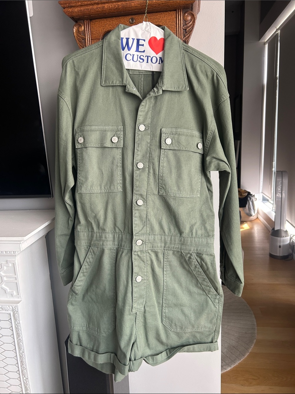 MIKUTA JUMPER - Olive GreenShorts/Long Sleeve